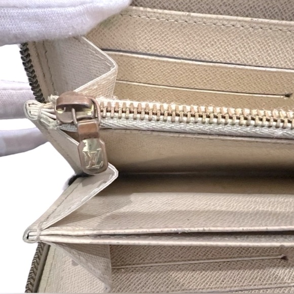 Louis Vuitton LV Damier Azure Long Zippy Wallet - Picture 15 of 15